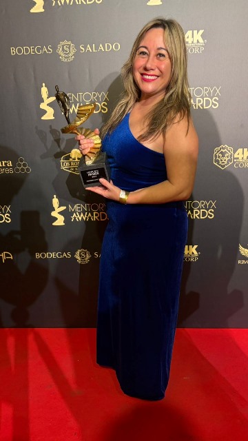 1.Premio Trayectoria 2022 por el Colegio de Agentes Comerciales de Barcelona 2.Premio Mujeres que Inspiran por la Asociación de Mujeres de Valor 3.Premio Conferenciante del Año 2026 por Mentory Awards